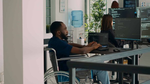 Tout savoir sur le développement informatique et ses différentes étapes